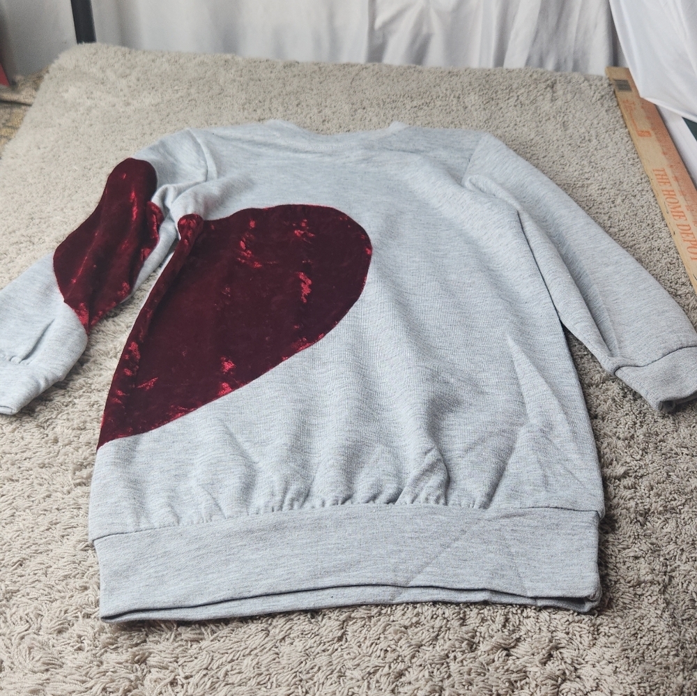 Toddler's Grey Over-Sized Long Sleeve Dress With Red Heart - Probably 3-4T